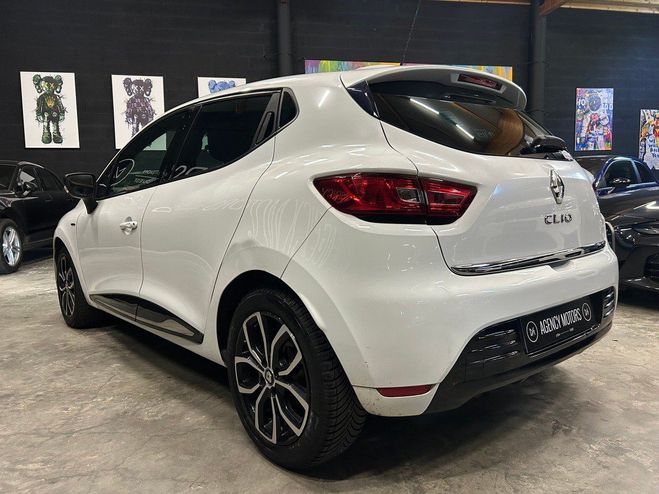 Renault Clio IV 1.2 16v 75ch LIMITED Blanc de 2017