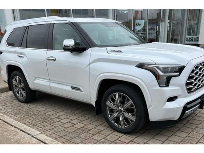 Toyota Sequoia PLATINUM HYBRID AWD Blanc de 2024