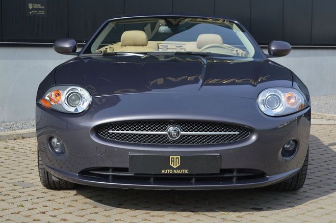 Jaguar XK Cabriolet 4.2i - 298 ch - 1 MAIN - Super gris de 2008