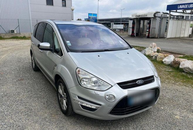 Ford S Max 2.2 TDCi 200ch FAP Sport Platinium BVA 5 GRIS de 2013