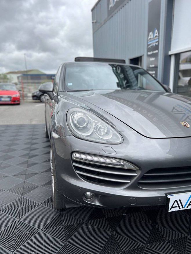 Porsche Cayenne II (958) V6 Tiptronic GRIS de 2011
