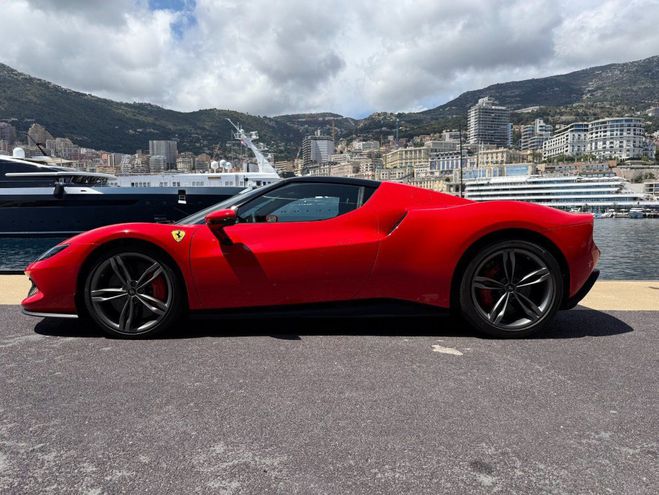 Ferrari 296 GTB / 3.0l V6 Turbo Hybride 830 CH BVA 8 / T Rouge de 2024