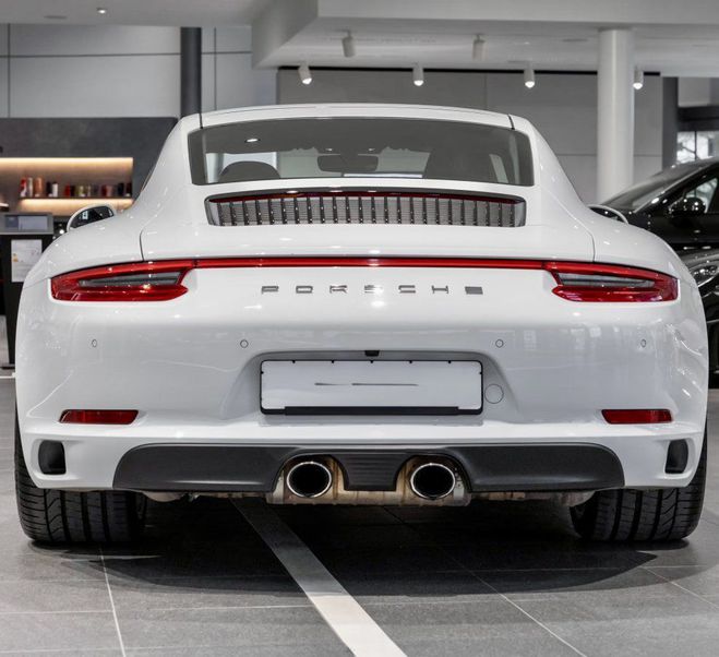 Porsche 911 CARRERA COUPE 4S 3.0i 420 PDK Blanc de 2017