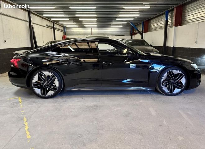 Audi e-tron GT 476 ch quattro Extended 1e main Origine  Noir de 2021