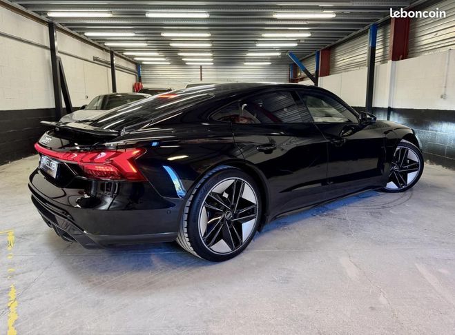 Audi e-tron GT 476 ch quattro Extended 1e main Origine  Noir de 2021