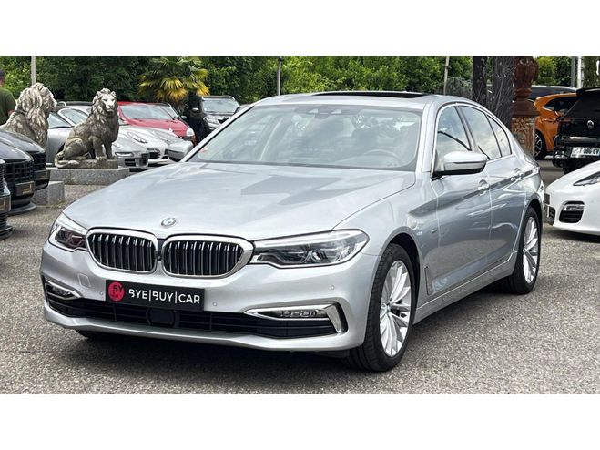 BMW Serie 5 530d xDrive BVA Sport Steptronic Luxury  GRIS CLAIR de 2017