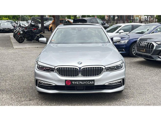 BMW Serie 5 530d xDrive BVA Sport Steptronic Luxury  GRIS CLAIR de 2017
