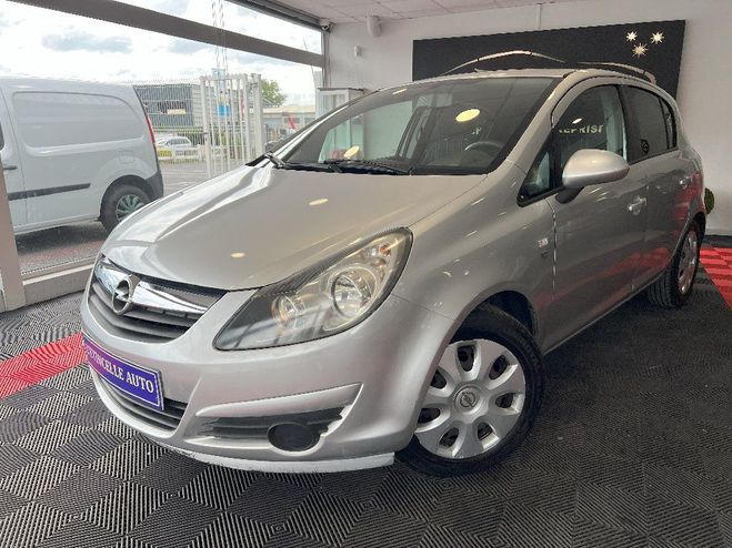 Opel Corsa 1.2 - 85 Twinport 111 Grise de 2010