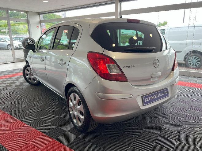 Opel Corsa 1.2 - 85 Twinport 111 Grise de 2010