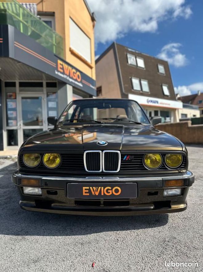 BMW Serie 3 E30 320i Marron de 1985