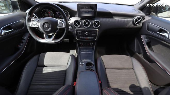 Mercedes Classe A 200 1.6 155 CH FASCINATION PACK AMG 7G-D Blanc de 2017