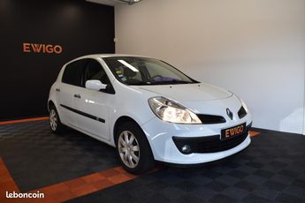  Voir détails -Renault Clio 1.6 110ch BVA DISTRIBUTION NEUVE ENTRETI à Geispolsheim (67)