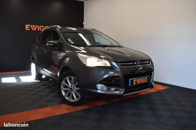 Ford Kuga 2.0 TDCI 150ch TITANIUM 4X2 SUIVI GARANT Gris de 2016