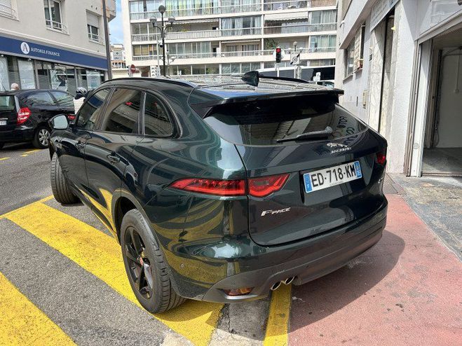 Jaguar F Pace 2.0D 180CH R-SPORT 4X4 BVA8 Vert F de 2016
