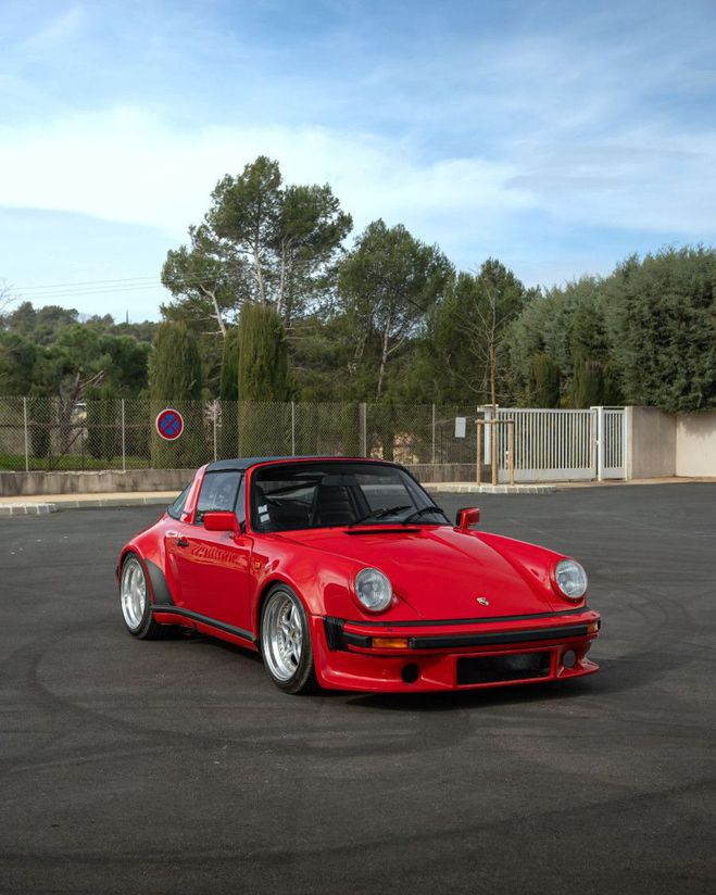 Porsche 911  ROUGE de 1977