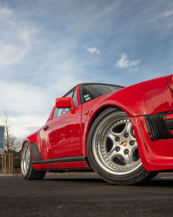 Porsche 911  ROUGE de 1977