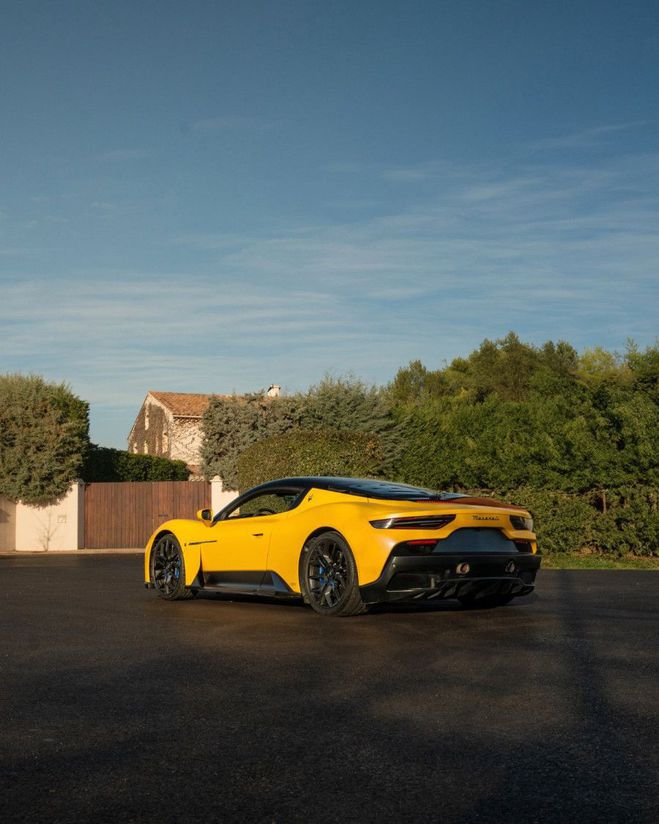 Maserati MC20 V6 BI-turbo 630CH MALUS INCLUS JAUNE de 2023