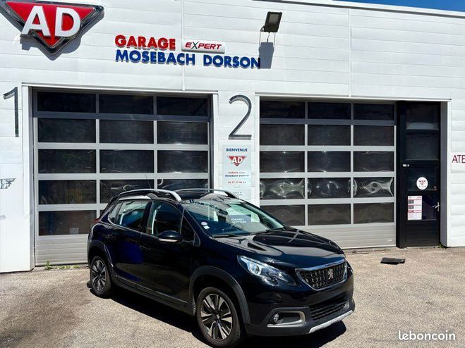 Peugeot 2008 Allure 1.2 110cv 2018 94000 kms Noir de 2018
