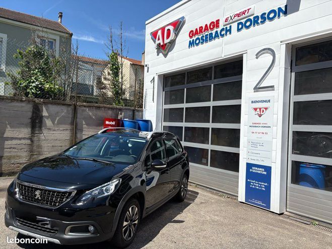 Peugeot 2008 Allure 1.2 110cv 2018 94000 kms Noir de 2018