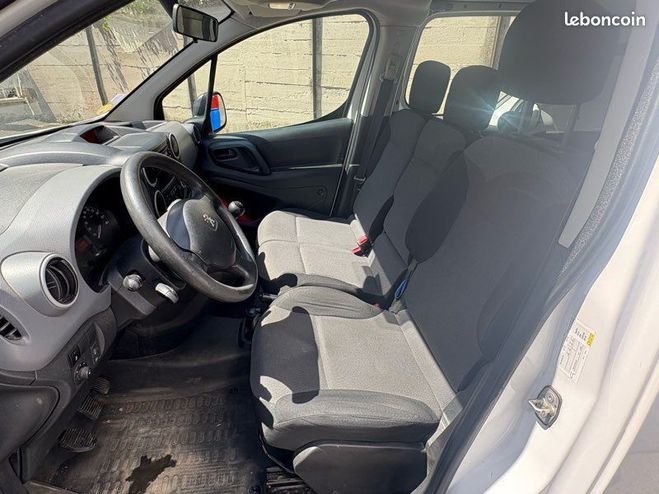Peugeot Partner 1.6 Hdi 100 cv 1 re main 12-2016 Blanc de 2016