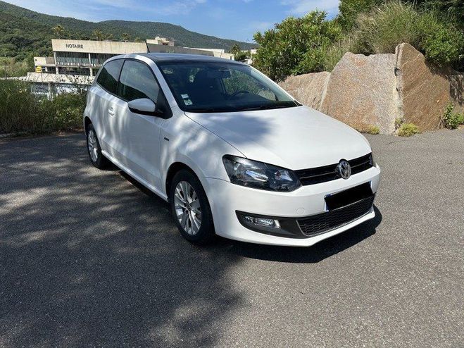 Volkswagen Polo 1.2 70CH CONFORTLINE 3P Blanc de 2013