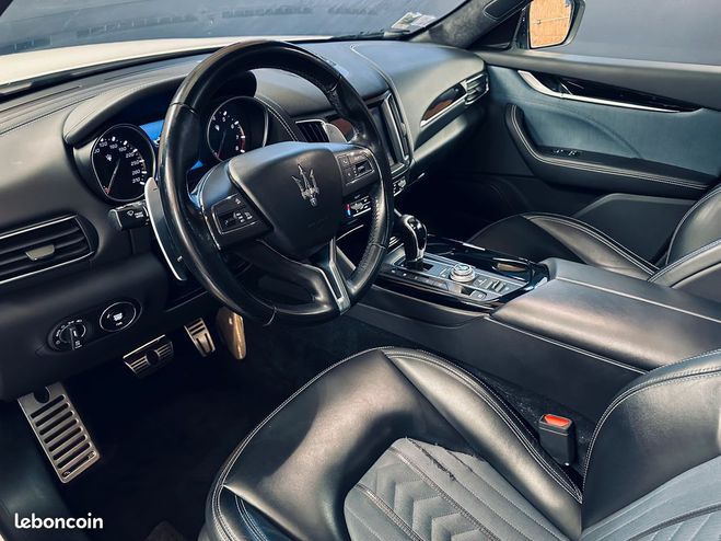 Maserati Levante 3.0 v6 q4 granlusso auto garantie 12 moi Beige de 2018