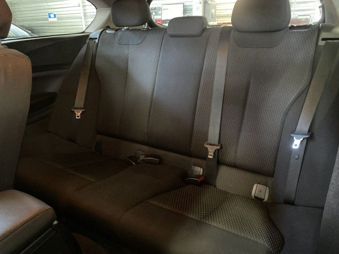 BMW Serie 1 (F21/F20) 118D 143CH EXECUTIVE 3P Noir de 2012