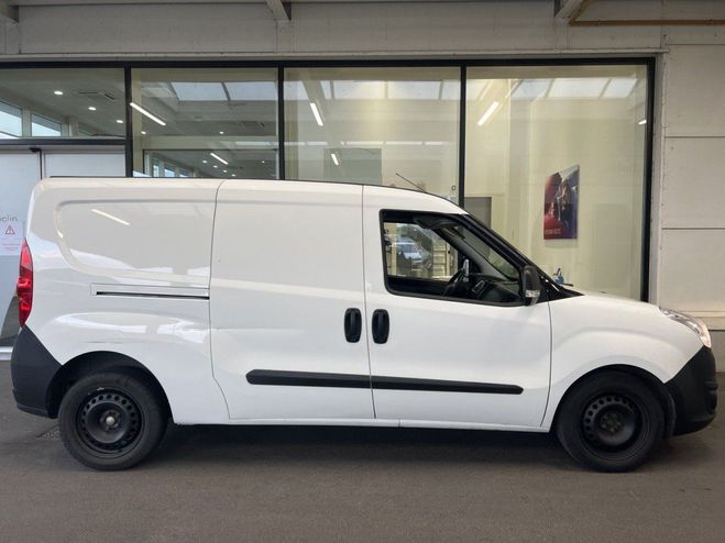 Opel Combo CARGO L2H2 CUA 1.6 CDTI 105CH ECOFLEX ST Blanc de 2018