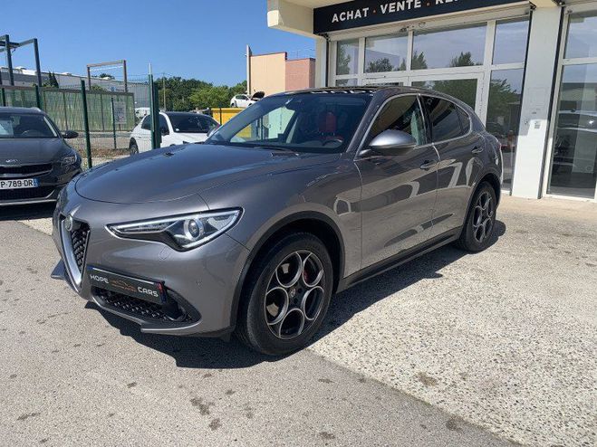 Alfa romeo Stelvio 2.2 DIESEL 180CH LUSSO Q4 AT8 Gris F de 2018