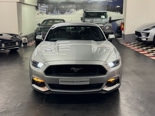 Ford Mustang VI FASTBACK 5.0 V8 GT BV6 gris de 2015