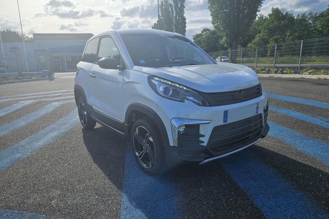 Ligier JS 60 0.5 DCi - EVO BERLINE Chic BLANC de 2024