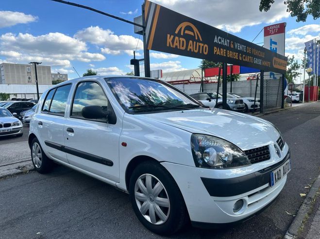 Renault Clio II (2) 1.4 16S CONFORT DYNAMIQUE PROACTI BLANC de 