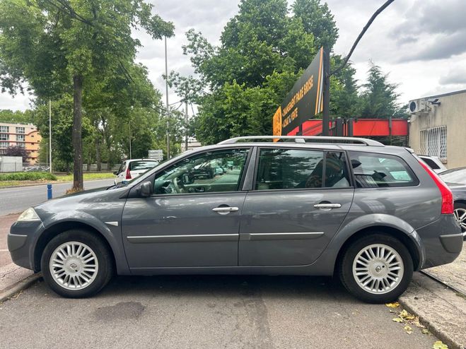 Renault Megane II ESTATE 1.6 16S 110 CONFORT AUTHENTIQU GRIS de 