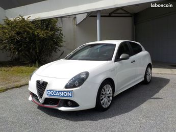  Voir détails -Alfa romeo Giulietta 1.6 jtdm 120 s-s super tct à Mont-de-Marsan (40)