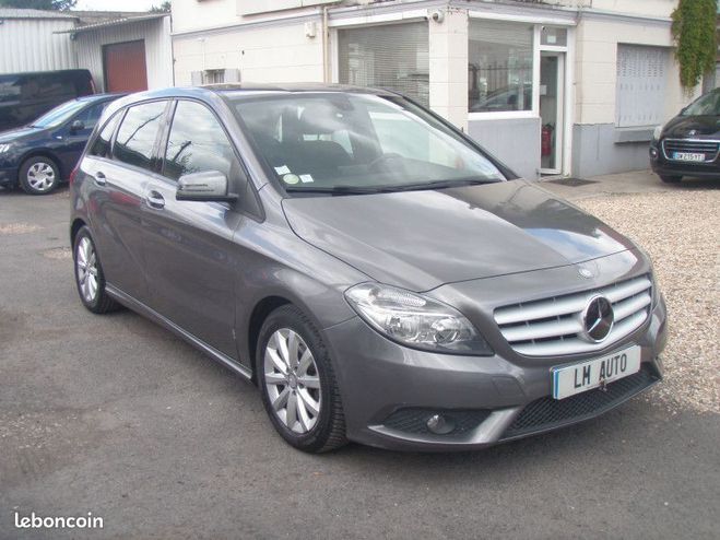 Mercedes Classe B II 180 CDI DESIGN Gris de 2014