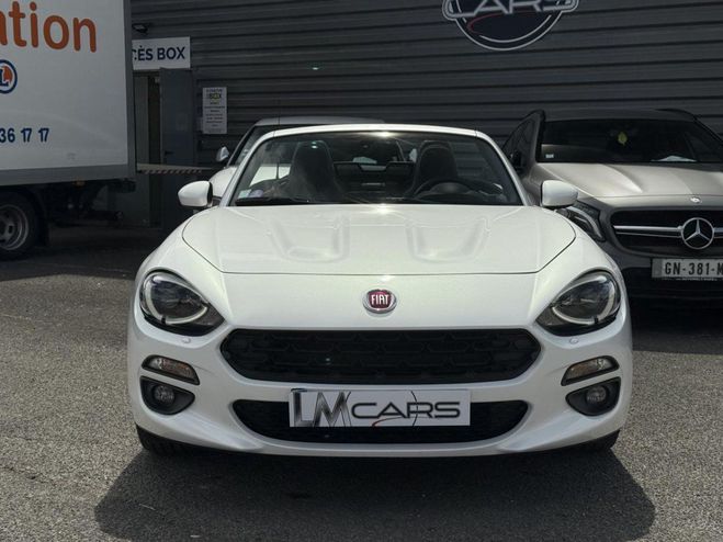 Fiat 124 Spider 1.4 MultiAir 140 Lusso Plus BLANC de 2019