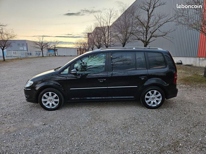 Volkswagen Touran 140Ch Trs Bon Etat... Noir de 2010