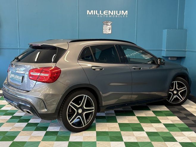 Mercedes Classe GLA 200 D 136CH FASCINATION 7G-DCT AMG LINE Gris F de 2016