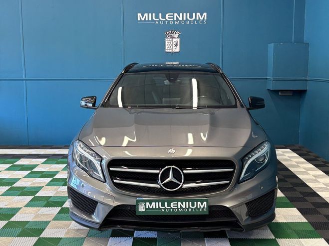 Mercedes Classe GLA 200 D 136CH FASCINATION 7G-DCT AMG LINE Gris F de 2016