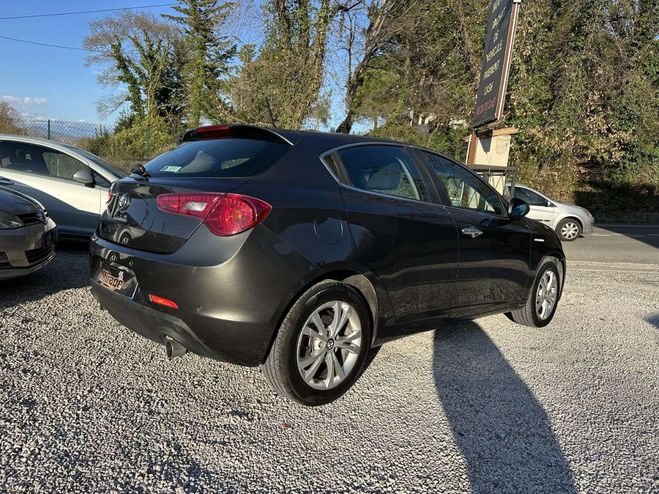 Alfa romeo Giulietta III 2.0 JTDM 140 S/S PROGRESSION GRIS de 2011