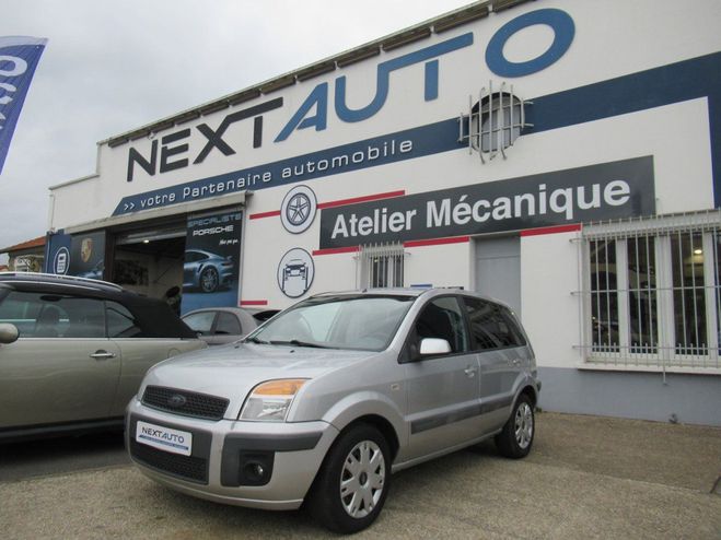Ford Fusion 1.4 TDCI 68CH TREND Gris Clair de 2008