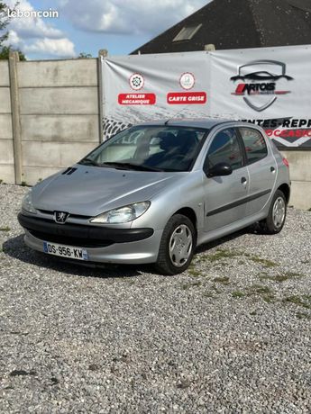  Voir détails -Peugeot 206 2.0 HDI à Loison-sous-Lens (62)
