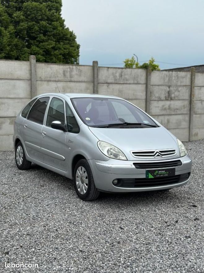 Citroen Xsara Picasso Exclusive 1ER MAIN Gris de 2008