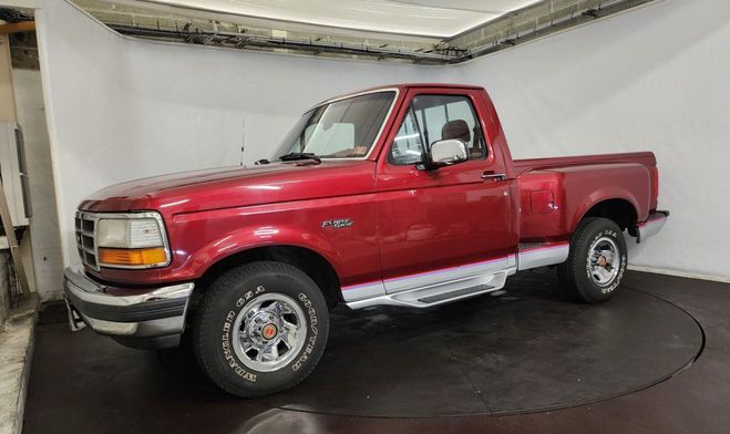 Ford F150  Rouge de 1992