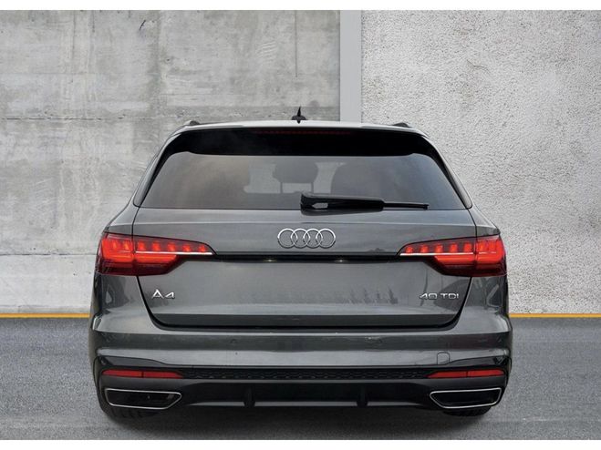Audi A4 Avant 2.0 40 TDI - 204 - BV S-tronic BRE Gris mtallis de 2024