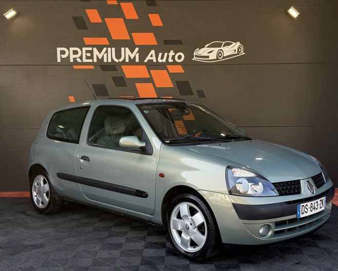 Renault Clio 1.4 i 100 CV Luxe Toit Ouvrant Kit Distr Vert Mtallis de 2001