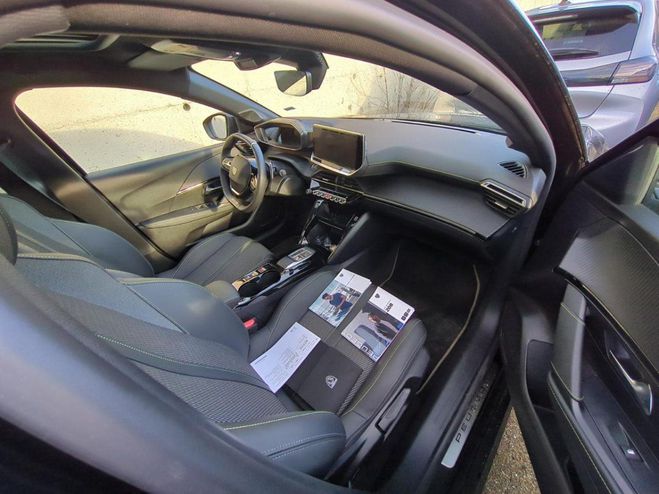 Peugeot 208 1.2i Hybrid 136 e-DCS6 GT TOIT PANORAMIQ NOIR de 2024