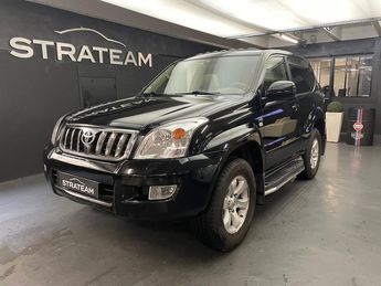  Voir détails -Toyota Land Cruiser 3.0 D4-D VX 3P BVA à Boulogne-Billancourt (92)