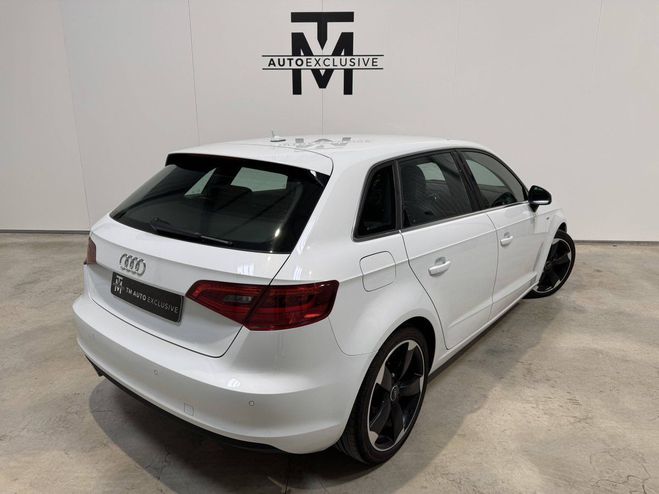 Audi A3 Sportback 1.6 TDI 110 S Line Blanc de 2015