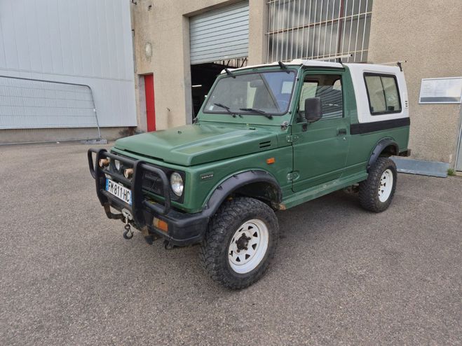 Suzuki Samurai 413 chassis long vert de 1996